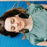 Can You Listen to Goenkaji’s Guided Meditations at Home Without Taking a Course?